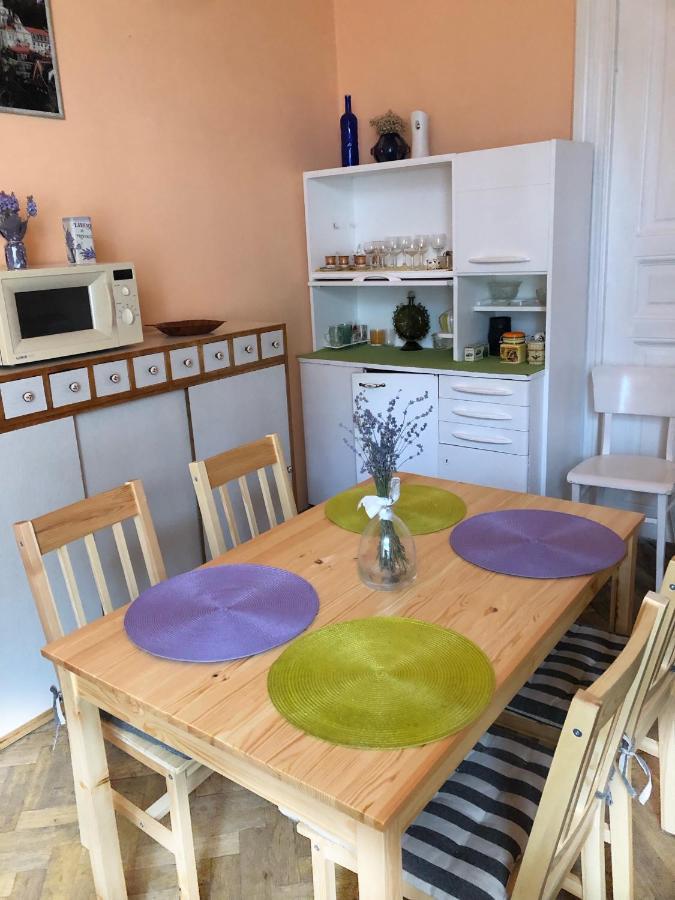 Lvivskiy Zatyshok Two Bedrooms Isolated With Balcony